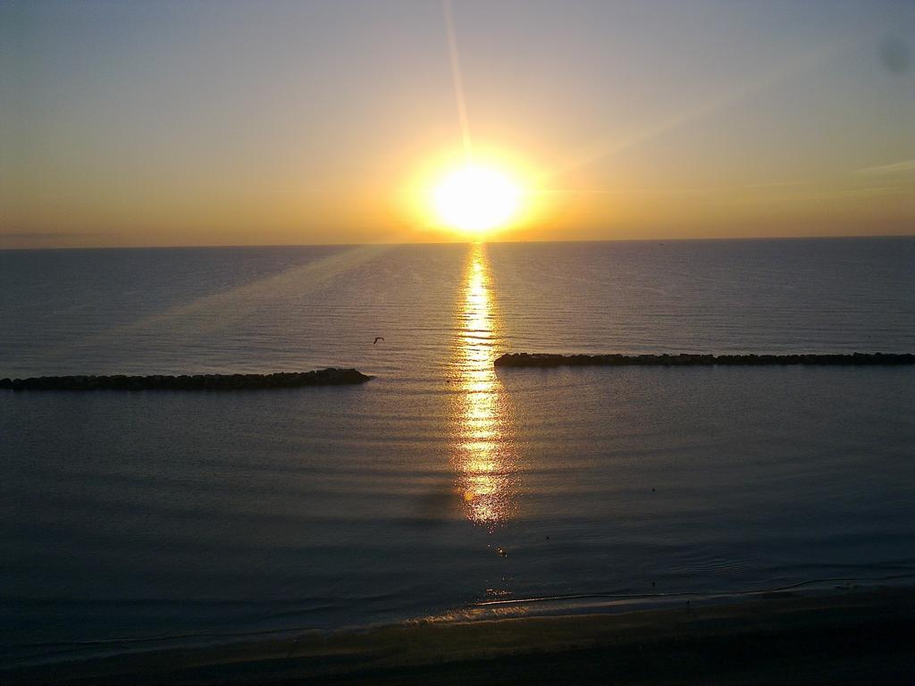 Hotel Apollonia Lido Di Savio Ngoại thất bức ảnh